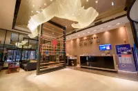 99 Holiday Hotel (Yinchuan Shihe Tianxi International Center Branch) - Vuoristonäköala