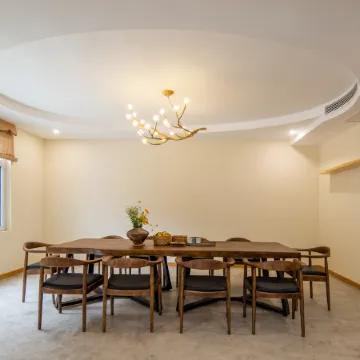 Floral Hotel · Qingdao Yunshang Boutique Hotel (Laoshan North Jiushui Branch)