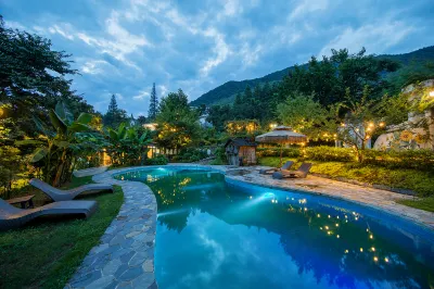 Anji Yieryi. Coco Garden Homestay Hotels in Hello Kitty Park