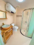 Longhu Hotel Hotels near Jiadengyu National Forest Park
