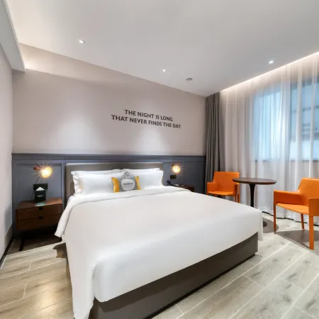 City Select Hotel (Jurong Jiangsu Agricultural and Forestry College Huayang Subway Station)