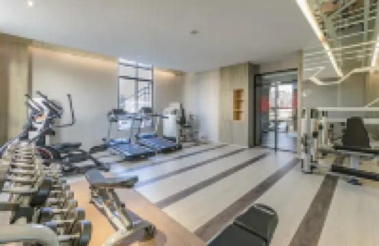 戴琳花園酒店（福州金融街萬達光明港地鐵站店）