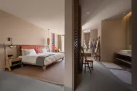 Dongyi Dunhuang Hotels and Resorts