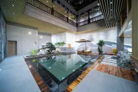 Maitreya Chizhiquan Hot Spring Hotel (Maitreya Honghe Water Township) - Romantic