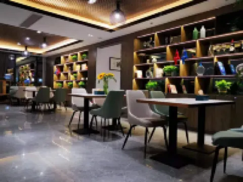 WeiXin QingYun HOTEL