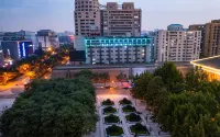 Rezen Dong Hotel (Xi'an Bell Tower Hui Fang) Hotels in Xi'an