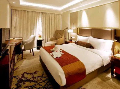Gongyi Quanxinxing Hotel Hotels near The Bamboo Forest Longevity Mountain