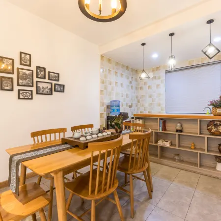 Suzhou Manshiguang · Serendipity Leisure & Holiday Inn (Pingjiang Road Zhuozheng Garden Branch)