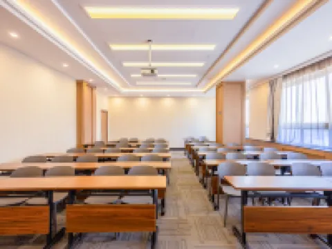 スーパー 8コレクションホテル(蘭州鉄道駅紅星巷地下鉄駅) 蘭州のホテル