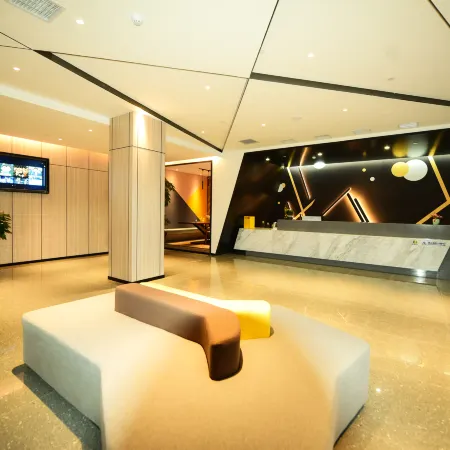 Manzhou Hotel (Lanzhou Zhongchuan International Airport)