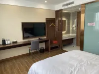 FELAYDER HOTEL
