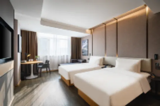 Atour Hotel by TV Tower and Youth Avenue Hotels near Wuai Market
