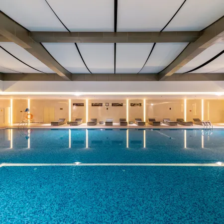 Golden Eagle Summit Hotel Yancheng (Julonghu, Baolong Plaza)