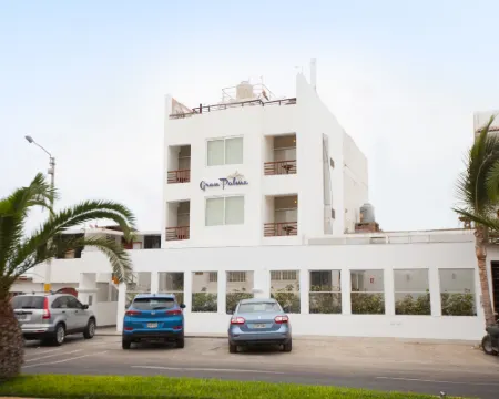 Hotel Gran Palma Paracas Hotels in Paracas