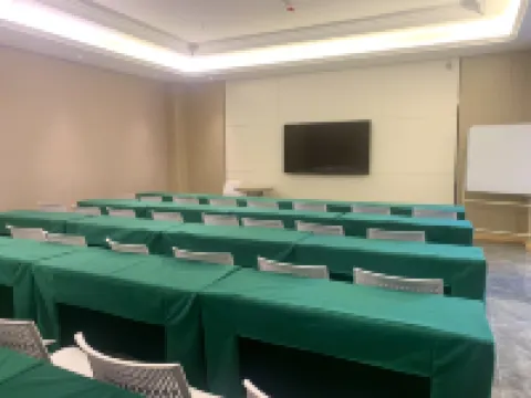 Vienna International Hotel (Zhushan，Shiyan ) Hotels in Zhushan