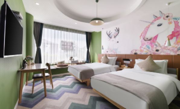 Orange Tree Hotel (Emei Music Fountain Gaili)