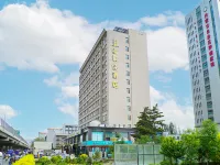 Hohhot Fumengjia Hotel (Peking University Cancer Hospital Inner Mongolia Normal University) Hotels near Inner Mongolia Agricultural University