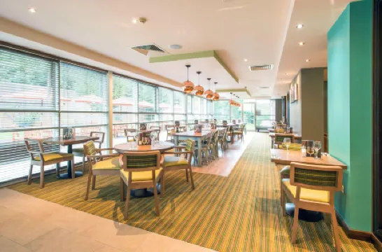 Northampton Town Centre Отели рядом с достопримечательностью «Университет Нортгемптон»