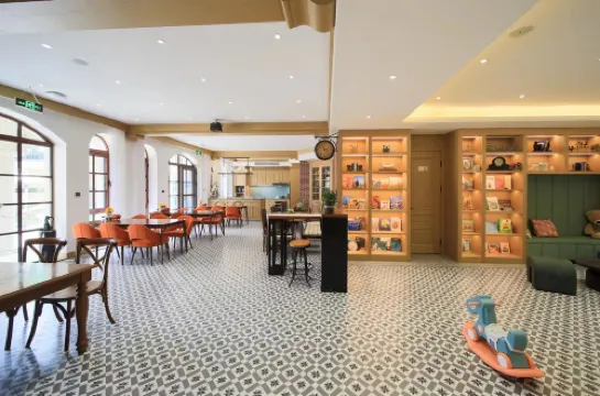 芝麻雲谷探索飯店（大連金石灘店） 精選 Photos