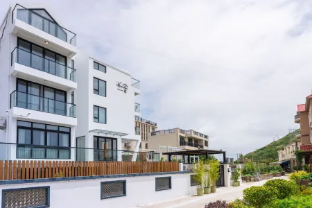 Shengsi Banshe Homestay Отели рядом с достопримечательностью «Liuhe Chaoyang Scenic Area»