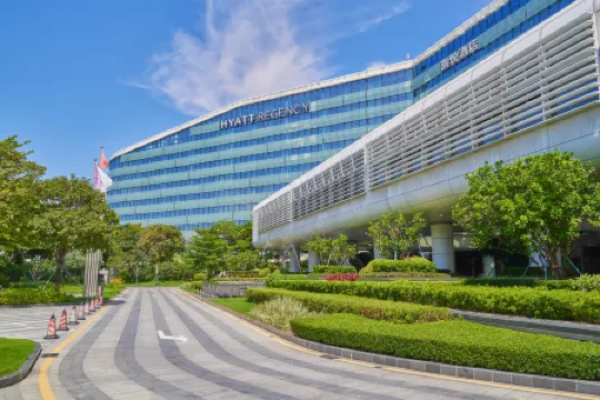 Hyatt Regency Shenzhen Airport Отели рядом с Аэропорт Шэньчжэнь