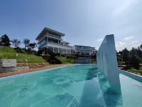 Hongya Jinjiang Qinggangping Tea Guest Space B&B - Infinity Pools