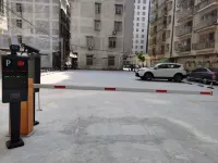 Yarris Hotel - موقف سيارات