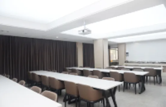 Gaozhou Hotel