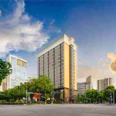 百盛達麗呈睿軒飯店(佛山千燈湖店) Hotel Exterior