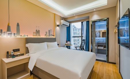 Huayue Option Hotel (Zhongkai Fashion Park Branch) - Housity