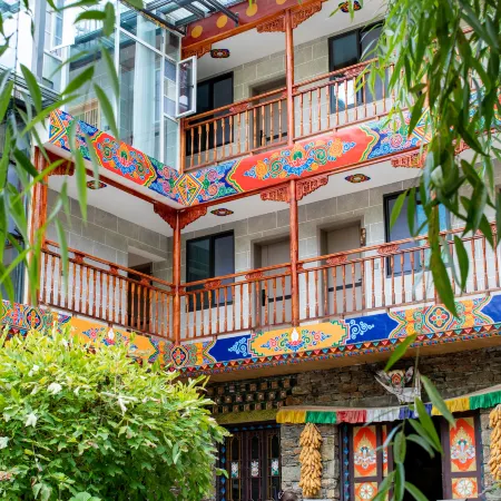 Ganbao Tibetan Village Jingji Chamayi Inn Homestay