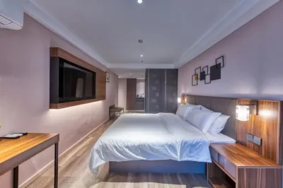Pebble Hotel (Changchun Checheng Wanda Plaza) Hotels in FAW/Changchun West High-Speed Railway Station