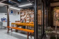 Wanju Holiday Courtyard (Lijiang Mufu Branch)