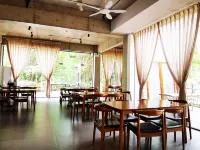 Daxin Yunjian Hotel