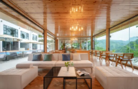 青城山初見山野溫泉飯店