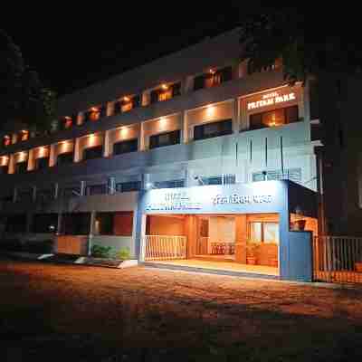 Hotel Pritam Park Hotel Exterior