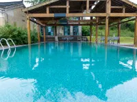 Zhuzhou Jingxuan Homestay - Pools