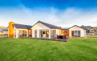 Supernova Hotels in Tekapo