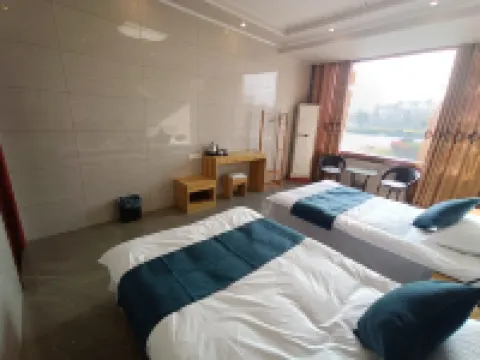 Gege Homestay (Jiuhuashan Tourist Service Center)