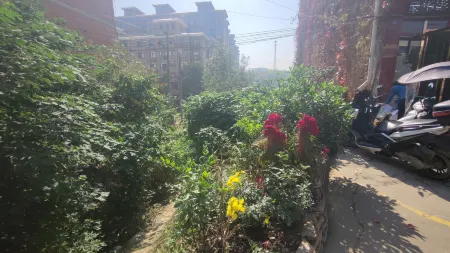 Guangshui Convenient Sunshine Hotel Отели рядом с достопримечательностью «Yintaishan Park and Zoo (South Gate)»