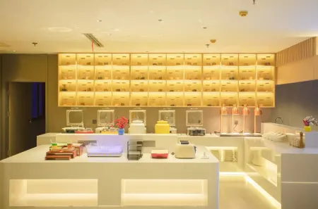 Homeinn Selected Hotel (Xuyi Guomao Suning Plaza)