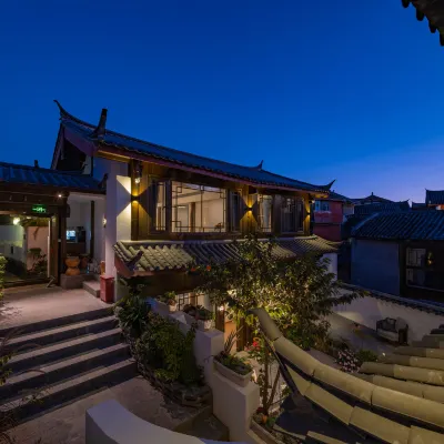 Xipan Yage Hotels near Baisui Bridge