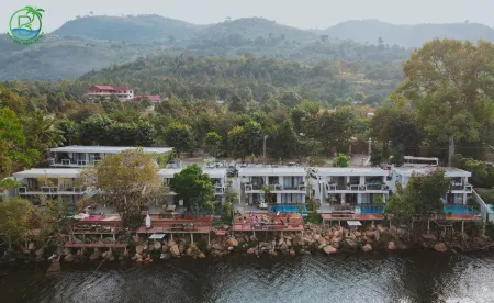 Ban Ban Resort Teukchhou Отели в г. Makprang