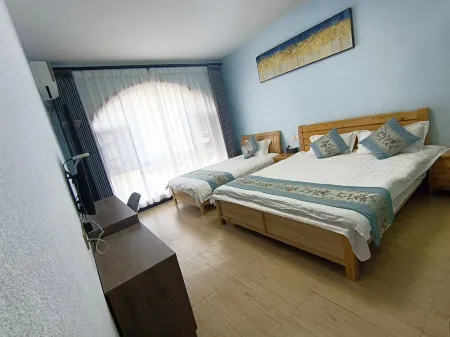 Natural  Residence Отели рядом с достопримечательностью «Fuyang Longlinba Sceneic Area»