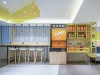 7 プレミアムpremiumホテル（三門峡霊宝強人街店） - 2つ星