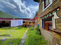Langjiacang Hotels in Leng Ga Cuo/ Zi Mei Ya Kou