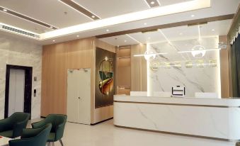 Qinzhou Yalixin Hotel