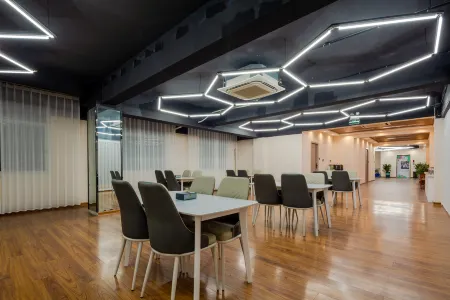 Lixin Fenglinwan Hotel Отели в г. Лисинь