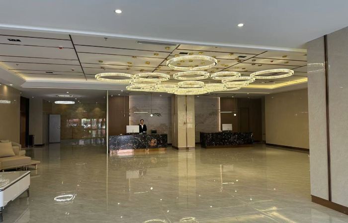 Ando to Zhen Yuan Hotel