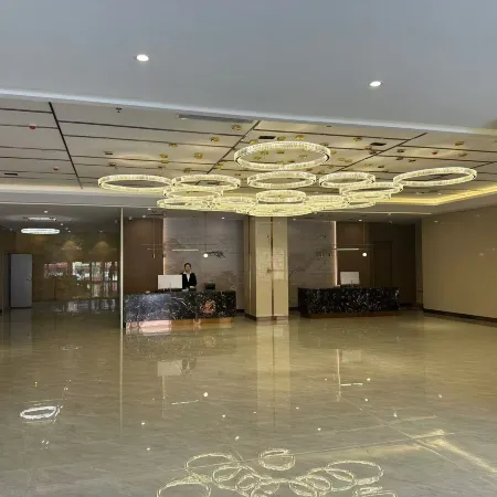 Ando to Zhen Yuan Hotel
